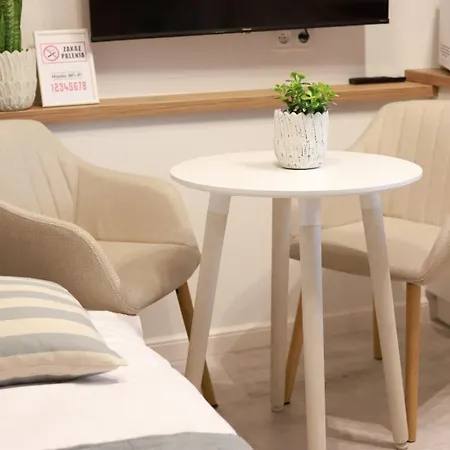 2 Mietowy Rumianek Apartamento Lwowek